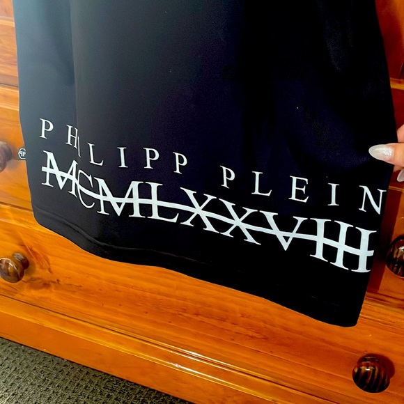 Philipp Plein Diamontè Crystal Skull T Shirt - Picture 6 of 7